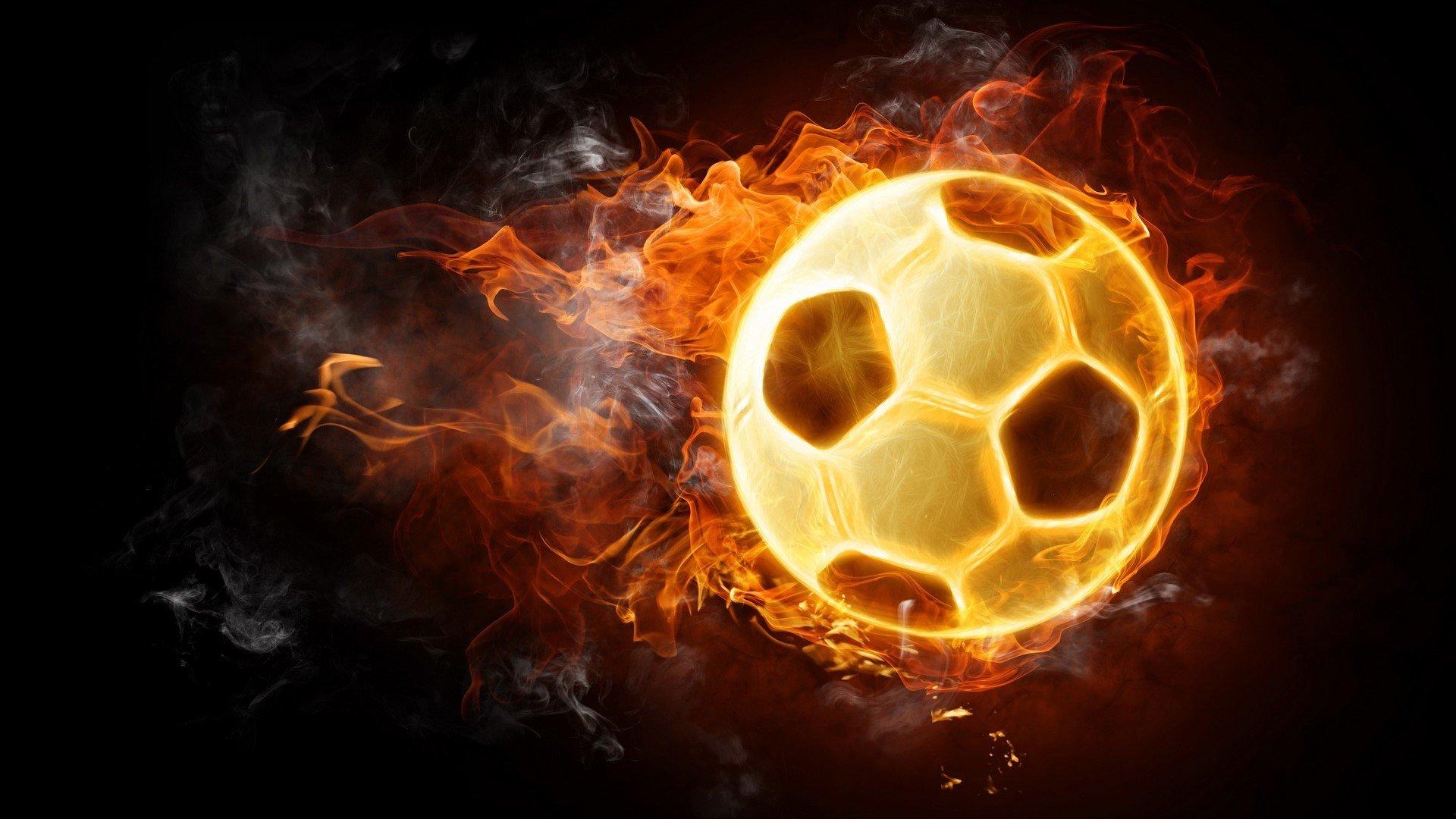 欧冠历史射手榜，C罗140球居首，梅西129球次席